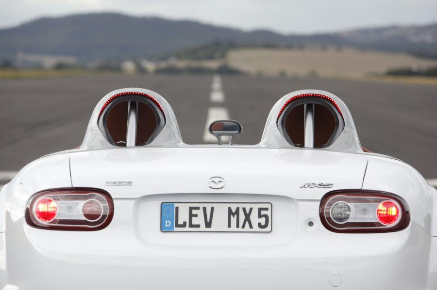  Mazda MX-5 Super Lightweight Version 2009 года  (фото 77 из 99)